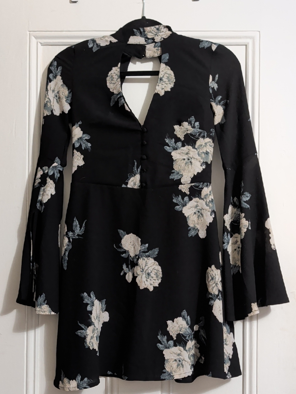 Floral Keyhole Dress